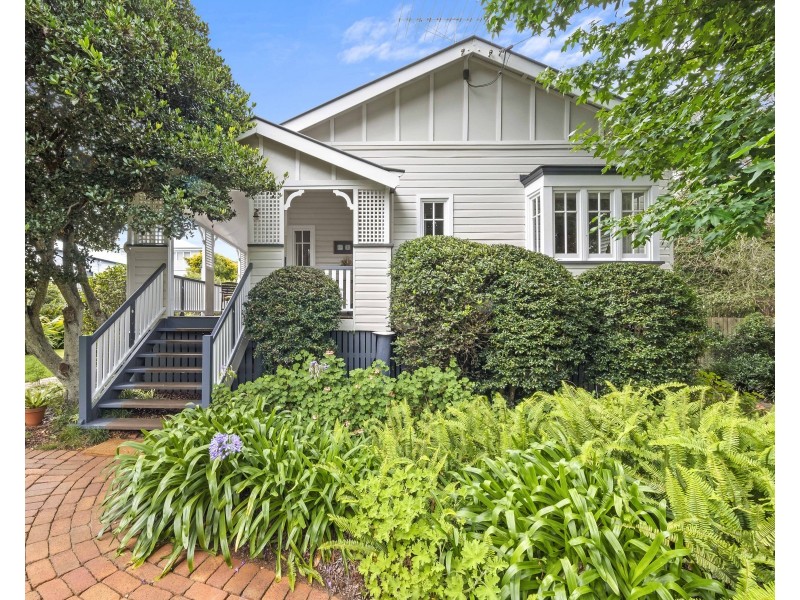 6 Arthur Street, East Toowoomba QLD 4350