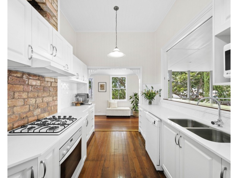 248 Geddes Street, Centenary Heights QLD 4350