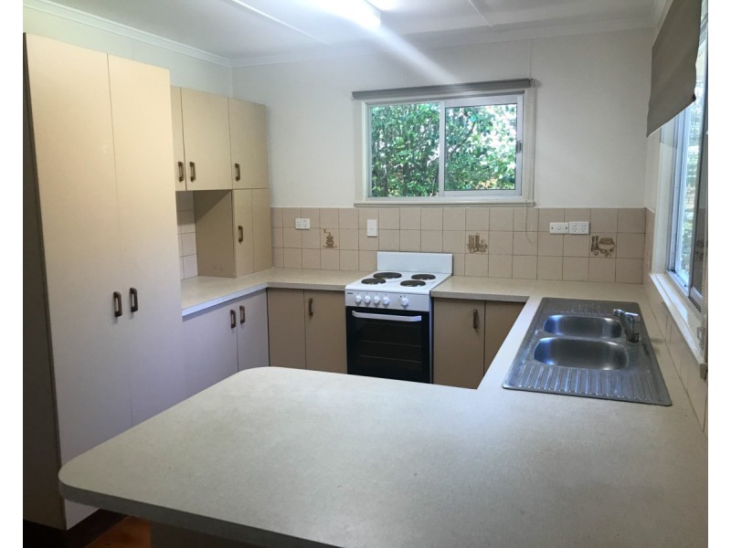 26 McNamara Street, Centenary Heights QLD 4350