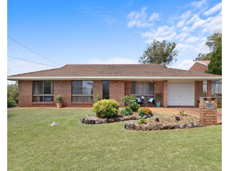 6 Schultz Street, Kearneys Spring QLD 4350