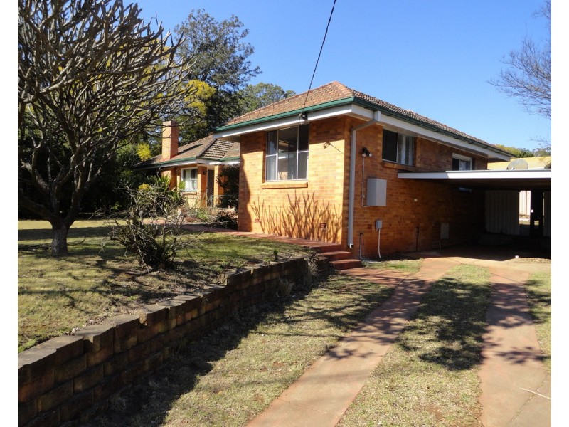 2 Perry Street, Harlaxton QLD 4350
