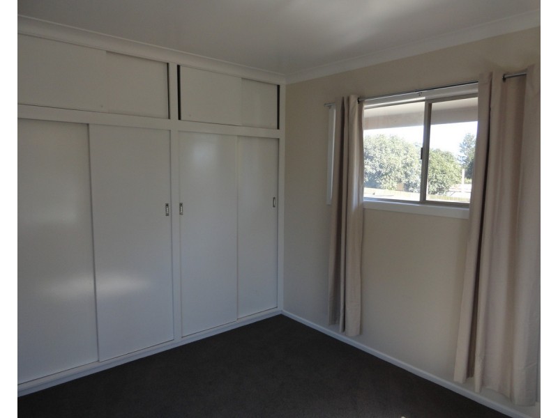 2 Perry Street, Harlaxton QLD 4350