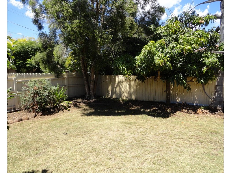 12 Cleary Street, Centenary Heights QLD 4350