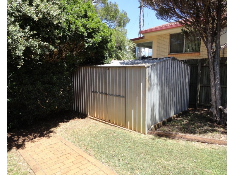 12 Cleary Street, Centenary Heights QLD 4350