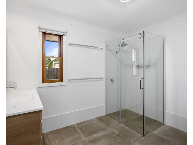 26 Hinchcliffe Drive, Kearneys Spring QLD 4350