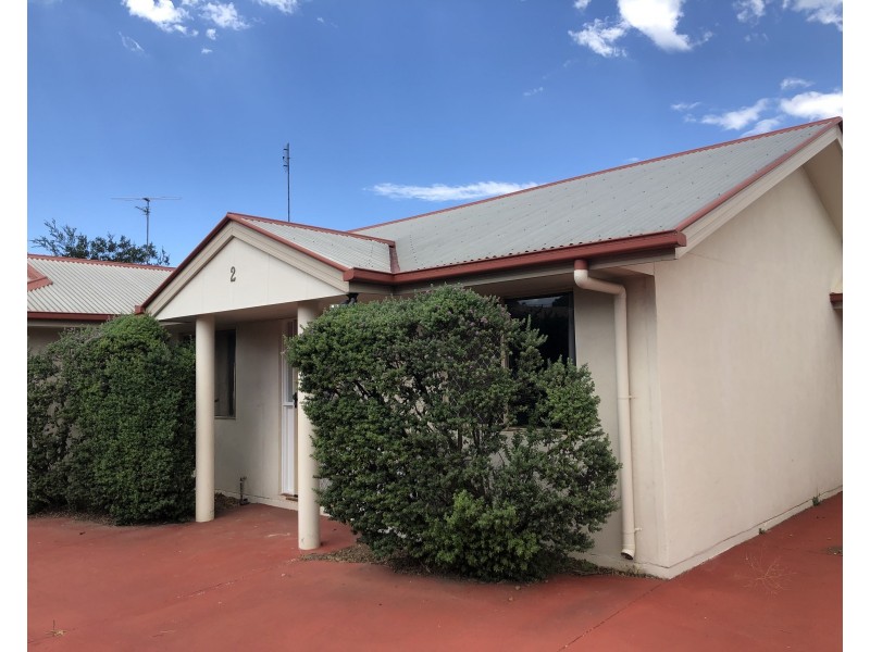 2/6 Canning Street, Drayton QLD 4350