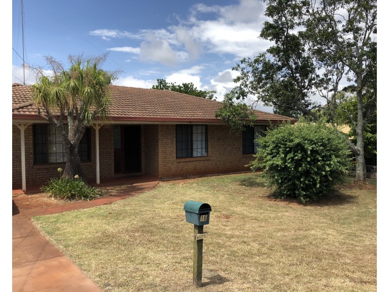 16 Melway Crescent, Harristown QLD 4350