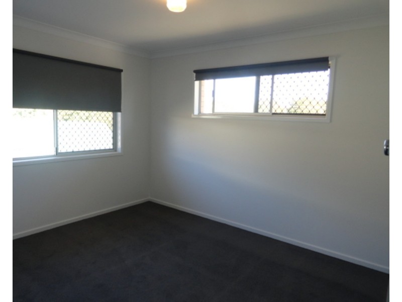 143 Curzon Street, Rangeville QLD 4350