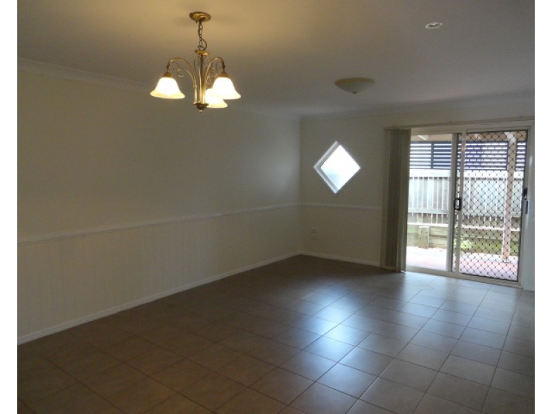 4/22A Spencer Street, Harristown QLD 4350