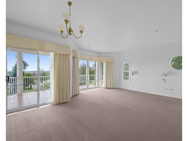 7 Griinke Drive, Middle Ridge QLD 4350