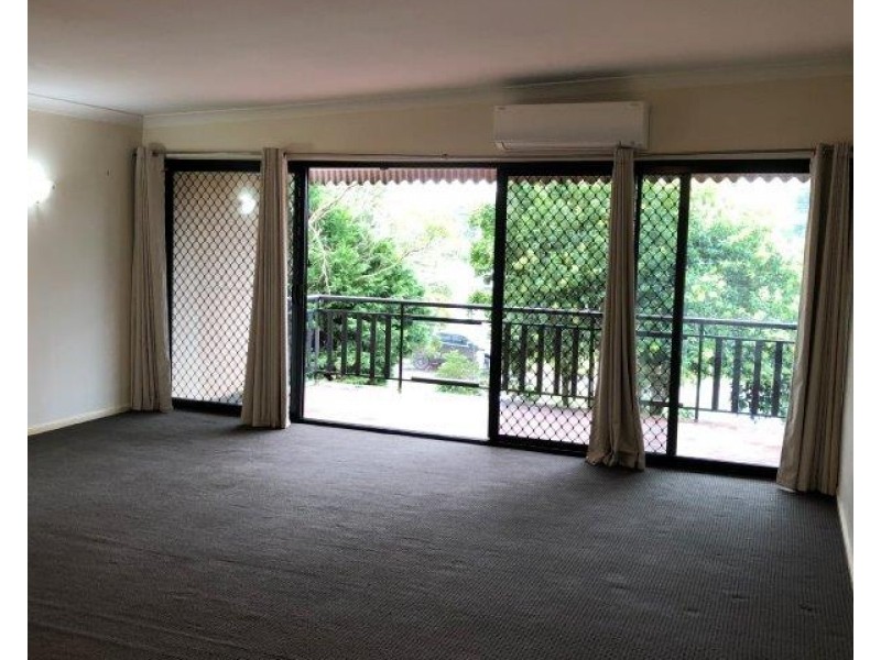 4/4 Scott Street, East Toowoomba QLD 4350