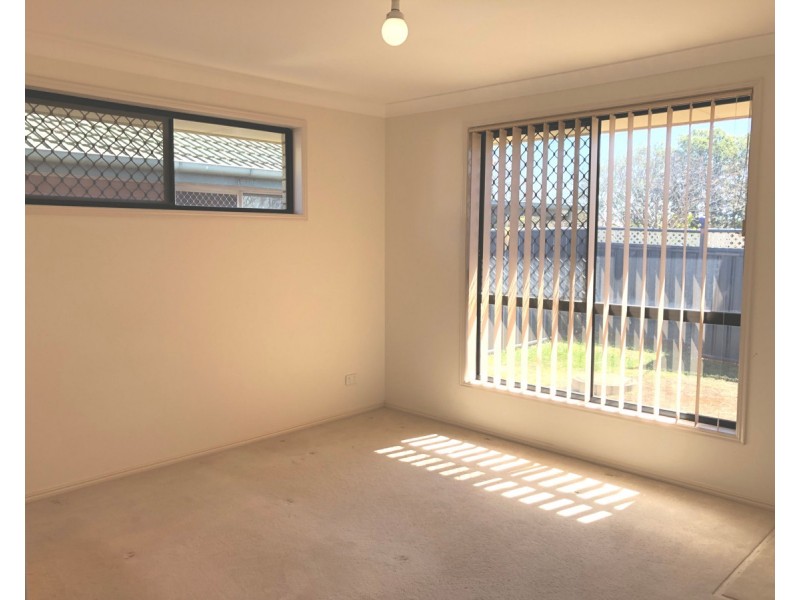 1/12 Underwood Crescent, Harristown QLD 4350