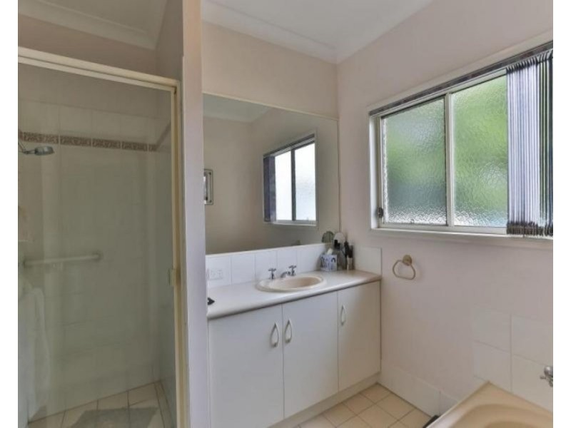 1A St Louis, East Toowoomba QLD 4350