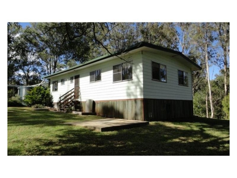 22 Lancaster Court, Top Camp QLD 4350