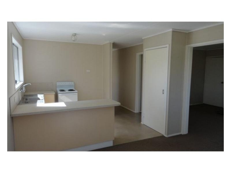 22 Lancaster Court, Top Camp QLD 4350