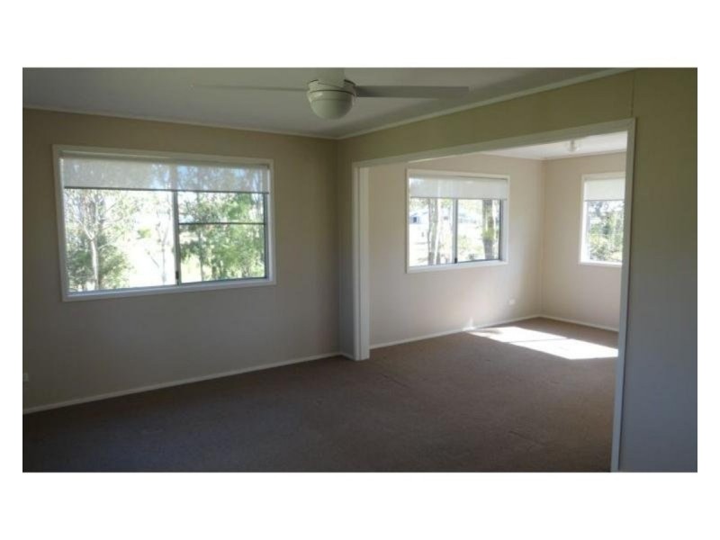 22 Lancaster Court, Top Camp QLD 4350