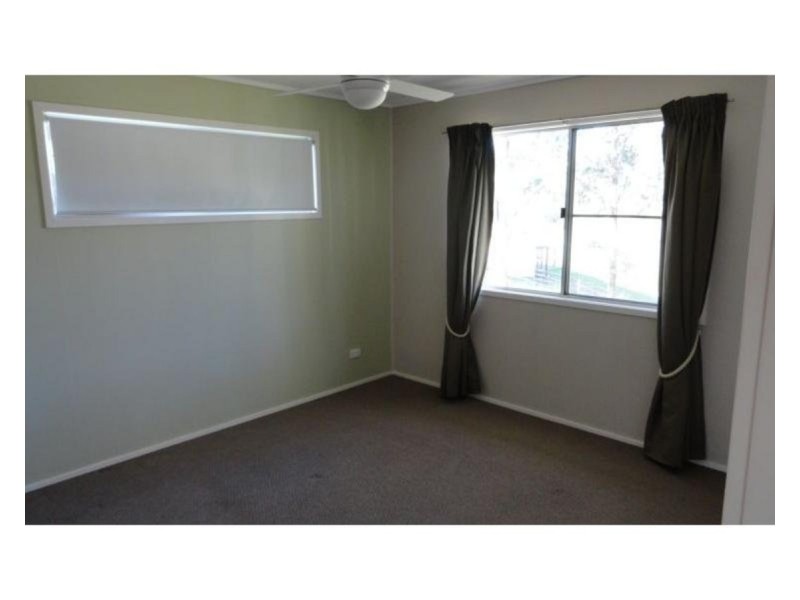 22 Lancaster Court, Top Camp QLD 4350