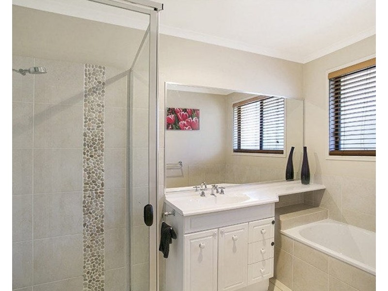 25 Balonne Drive, Glenvale QLD 4350