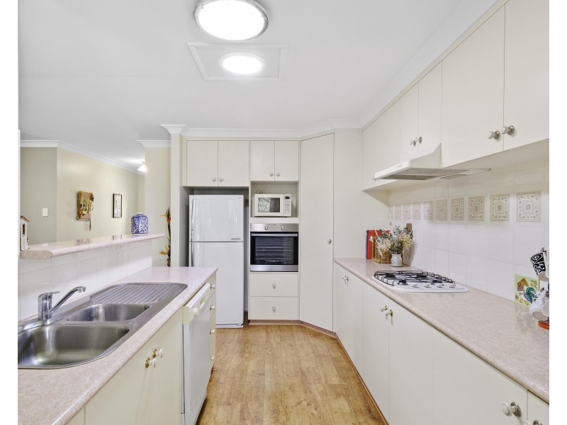 9/228 Mackenzie Street, Rangeville QLD 4350