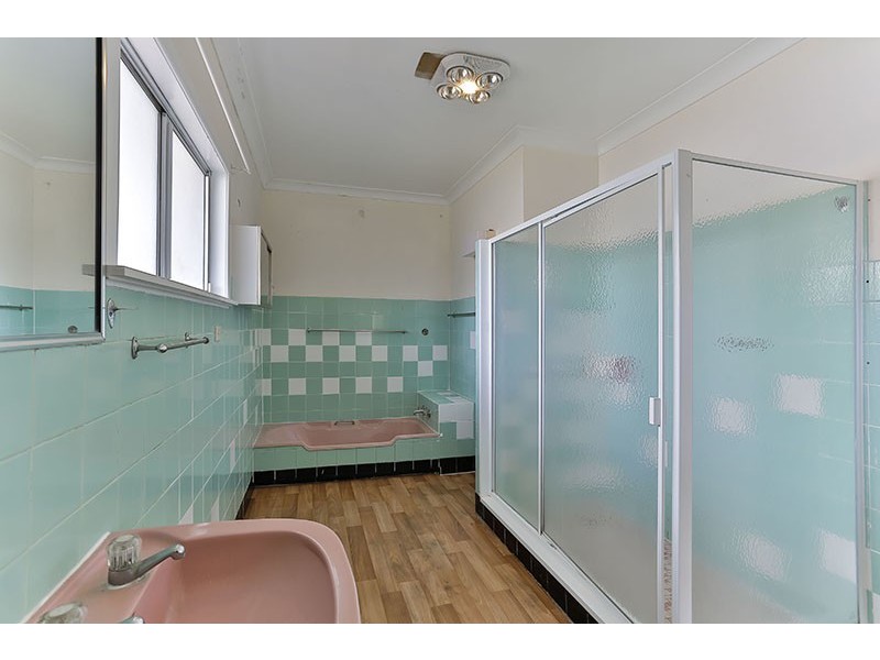 2F James Street, Rangeville QLD 4350