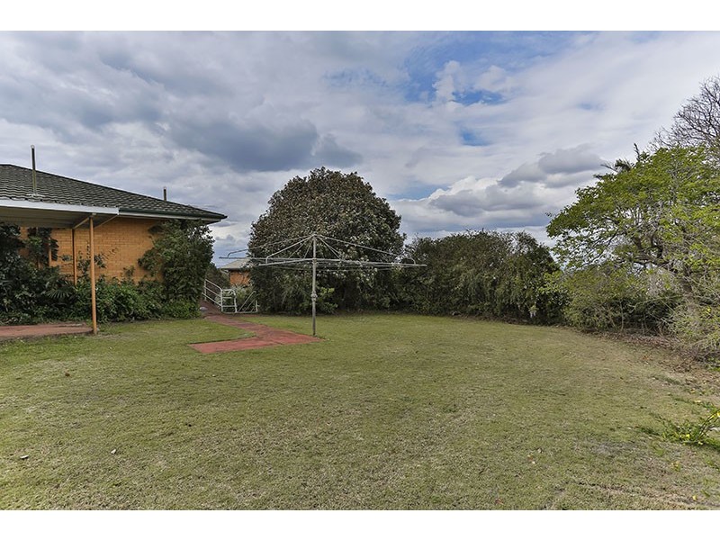 2F James Street, Rangeville QLD 4350