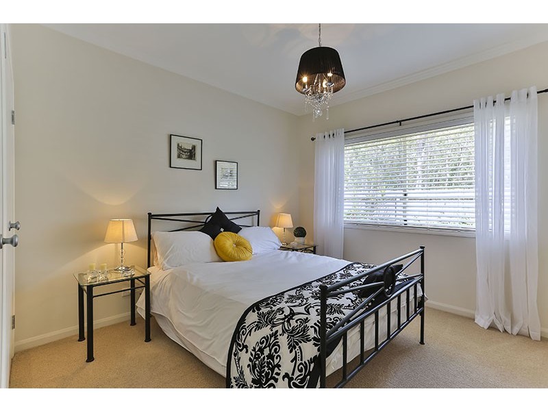 18 Colman Drive, Middle Ridge QLD 4350