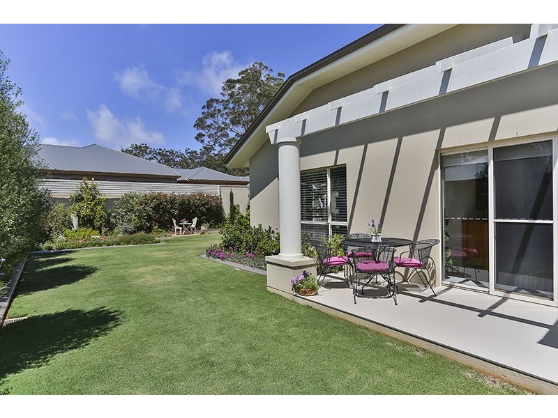 18 Colman Drive, Middle Ridge QLD 4350