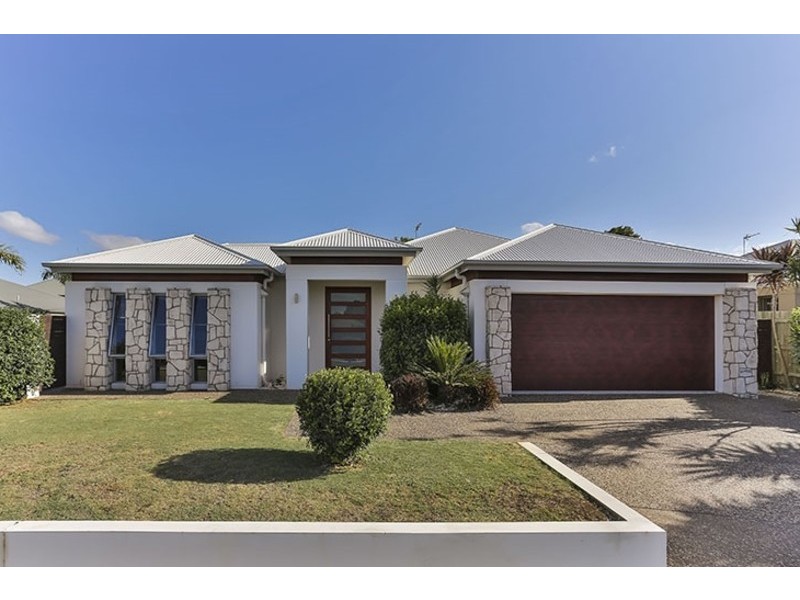 8 McCallum Court, Middle Ridge QLD 4350