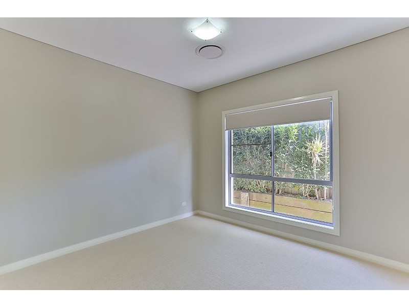 8 McCallum Court, Middle Ridge QLD 4350