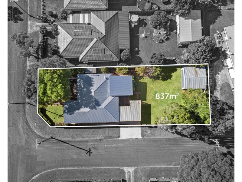 8 Erbacher Street, Centenary Heights QLD 4350