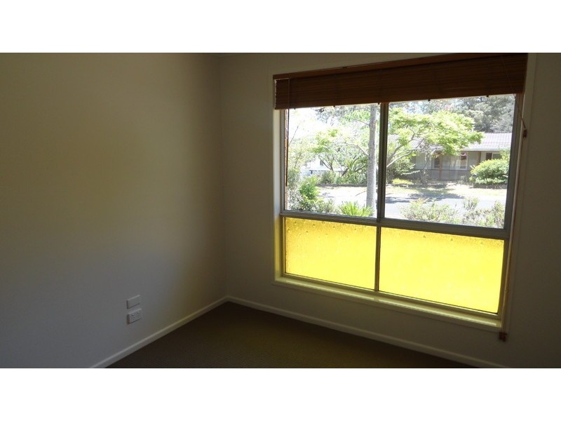 1/8 SPIES Court, Mount Lofty QLD 4350