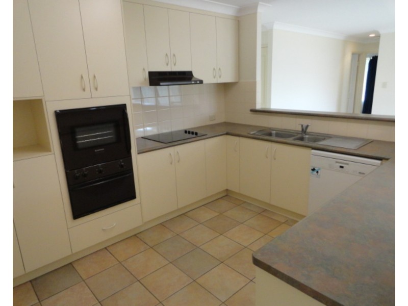 41 Dandelion Drive, Middle Ridge QLD 4350
