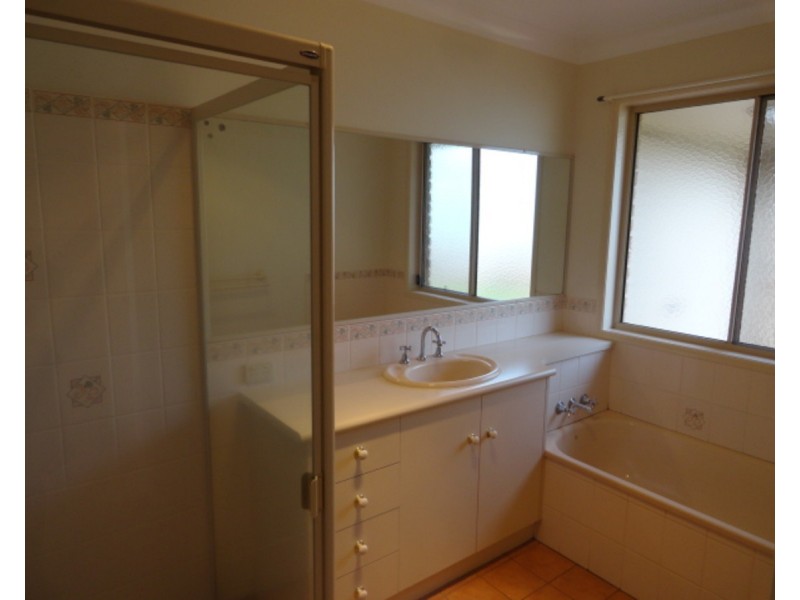 41 Dandelion Drive, Middle Ridge QLD 4350