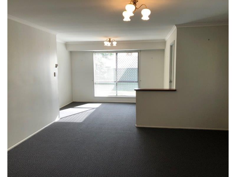 11 Lorraine Crescent, Centenary Heights QLD 4350