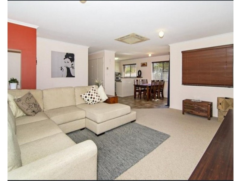 3 Bunya Street, Kearneys Spring QLD 4350