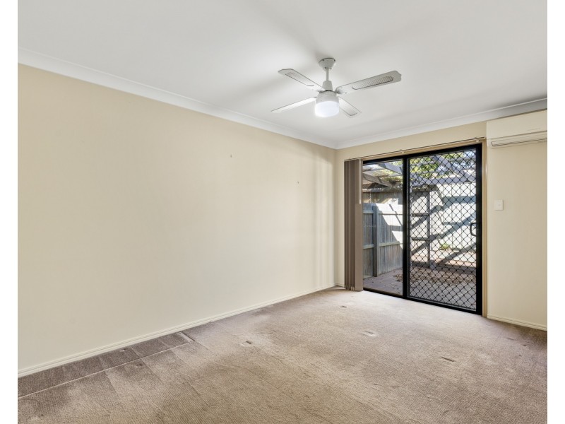 2/10 Denis Street, South Toowoomba QLD 4350