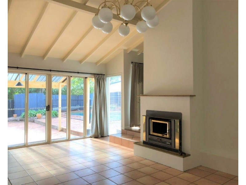 1 Mina Street, Rangeville QLD 4350