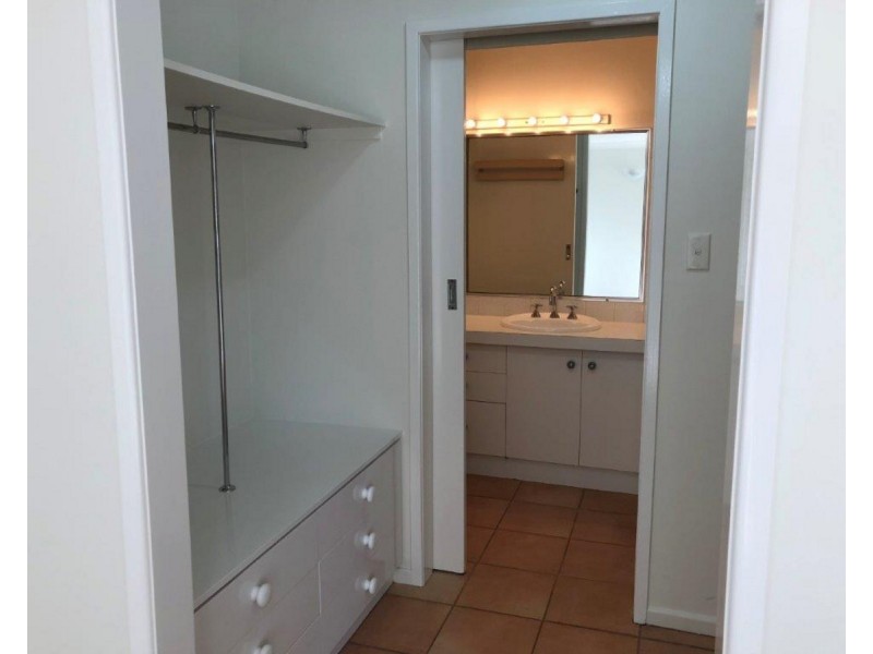 1 Mina Street, Rangeville QLD 4350