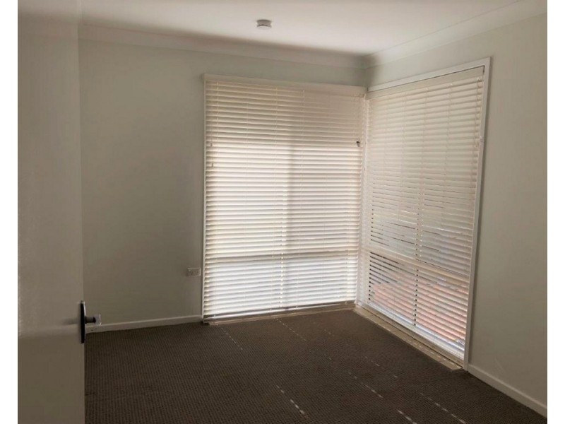 1 Mina Street, Rangeville QLD 4350