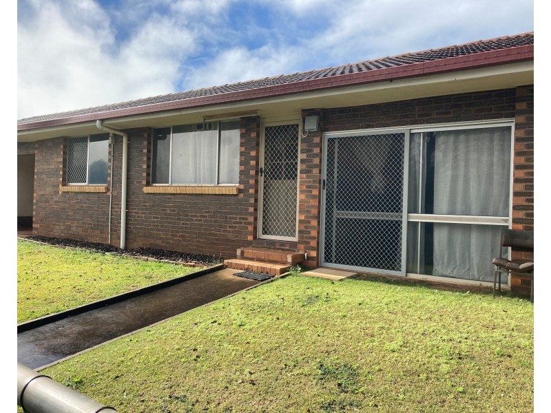 2/1 Windmill, South Toowoomba QLD 4350