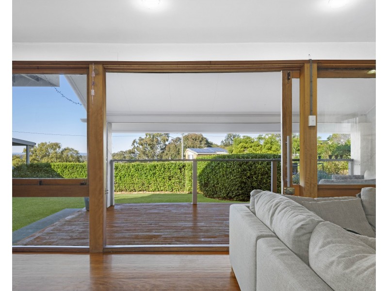 2 Highview Court, Prince Henry Heights QLD 4350