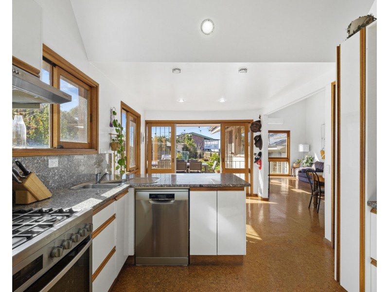 2 Highview Court, Prince Henry Heights QLD 4350