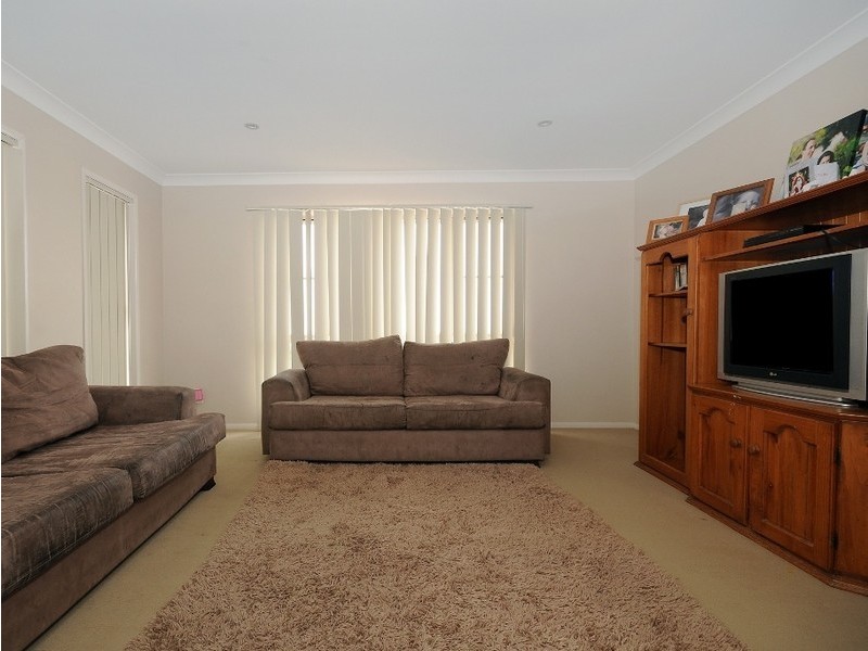 12 Jay Street, Westbrook QLD 4350