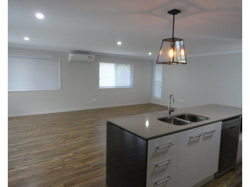 1/15 Mina Street, Rangeville QLD 4350