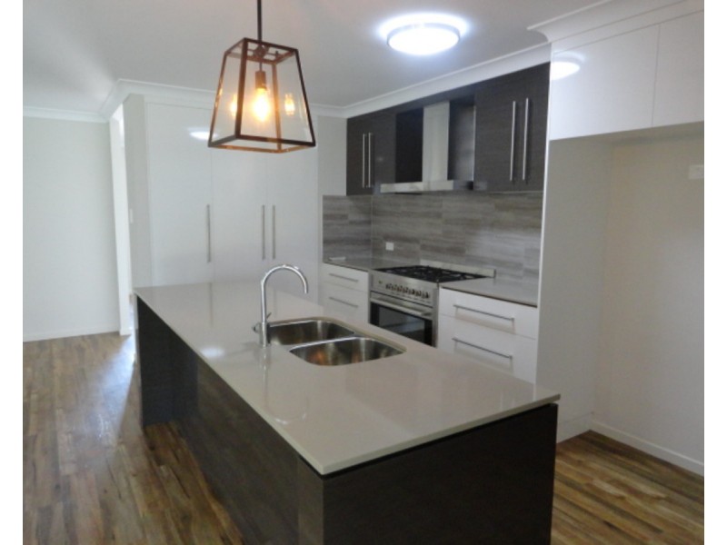 1/15 Mina Street, Rangeville QLD 4350