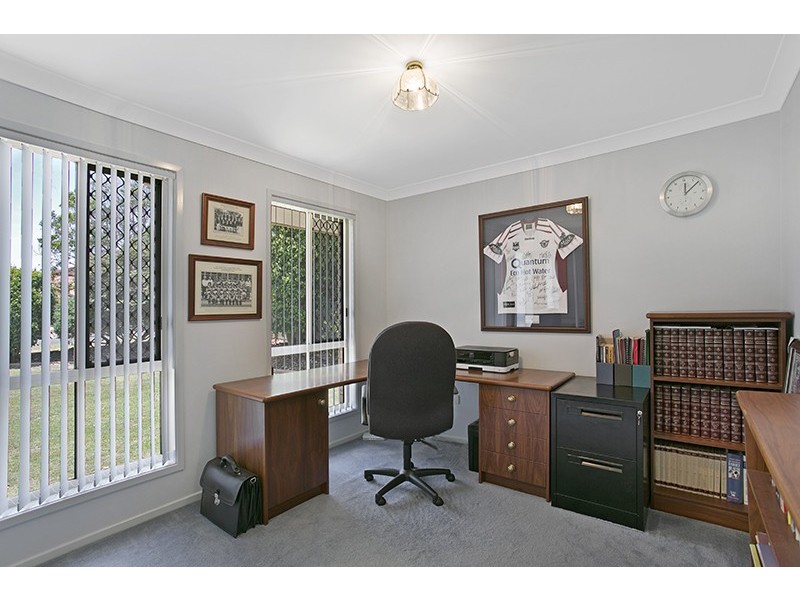 8 Parsley Drive, Middle Ridge QLD 4350