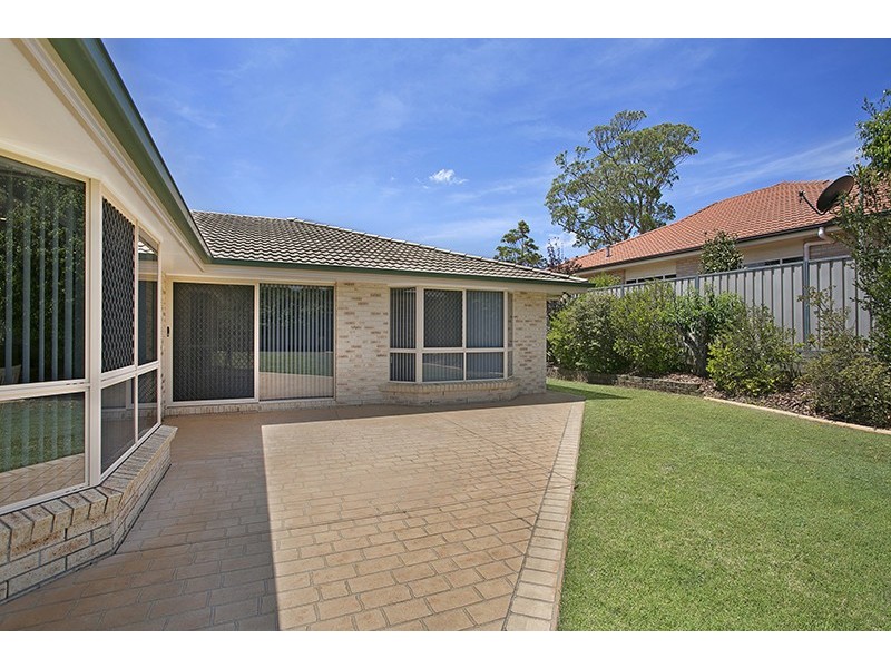 8 Parsley Drive, Middle Ridge QLD 4350