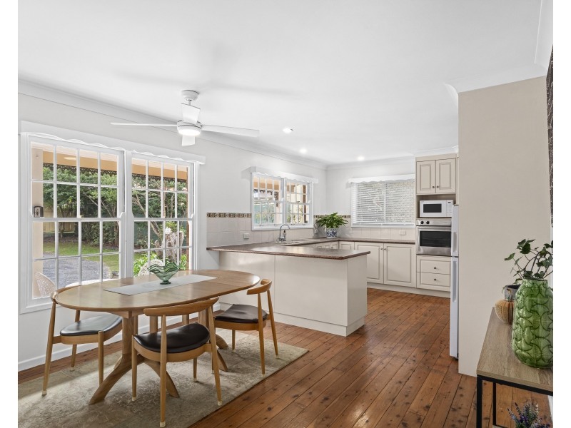 8 Herries Street, East Toowoomba QLD 4350