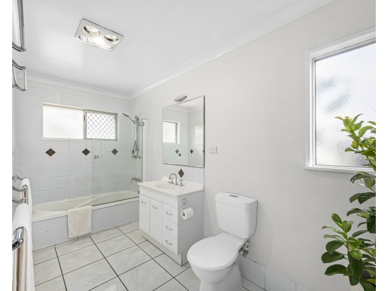 8 Herries Street, East Toowoomba QLD 4350