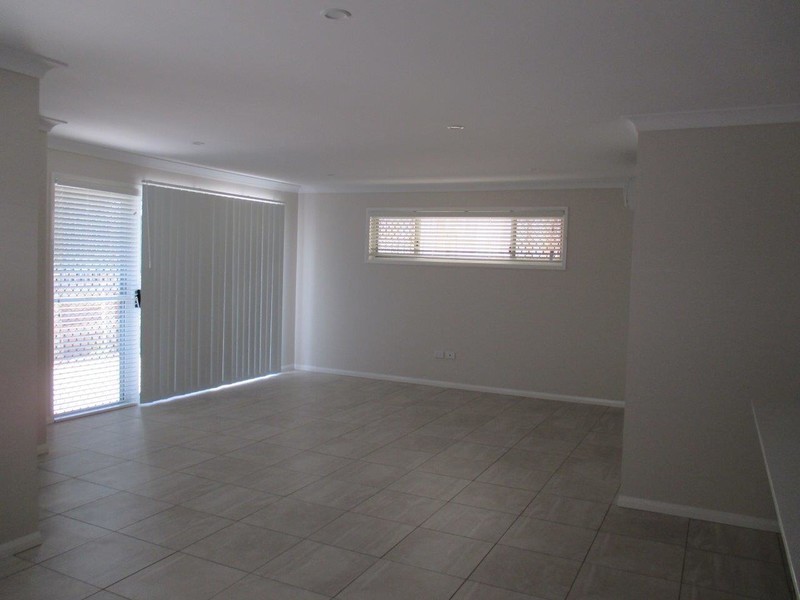 1a Bruntnell Street, Kearneys Spring QLD 4350